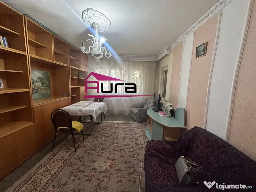 Apartament 3 camere cartier e3 zona Farmacia Fedra