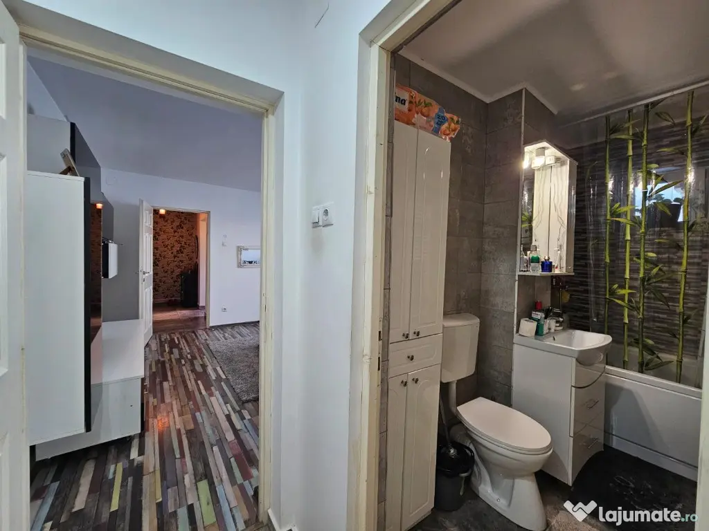 Apartament 2 camere, renovat integral, zona Gojdu 