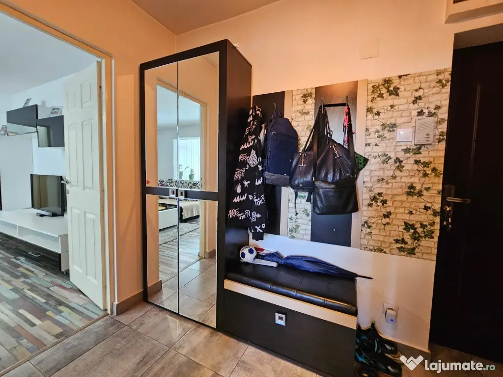 Apartament 2 camere, renovat integral, zona Gojdu 