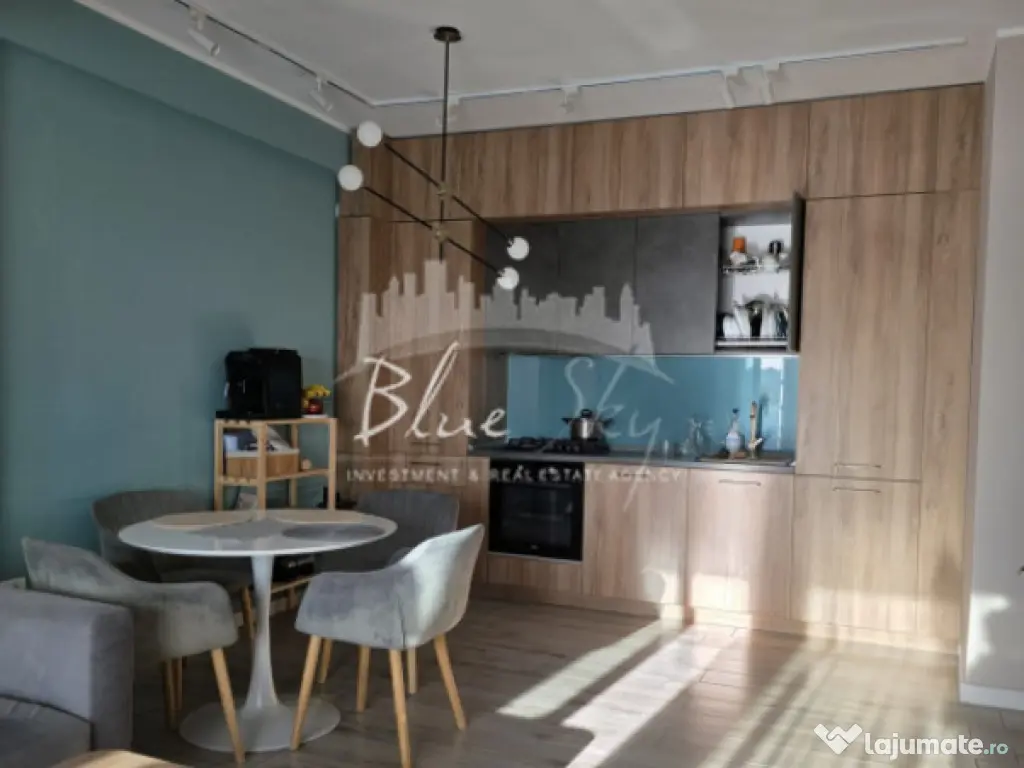 Apartament 3 camere zona Delfinariu 