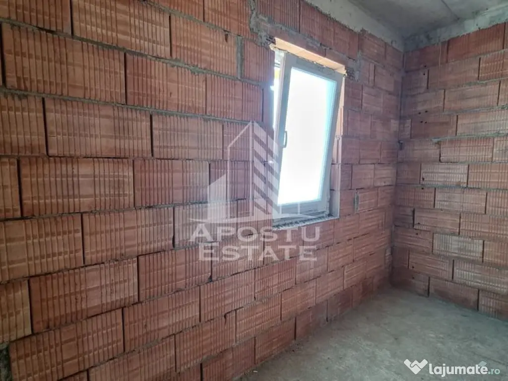 Casa individuala la rosu sau la cheie, Giarmata 