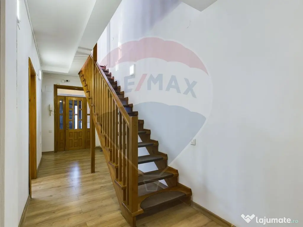 Vilă renovată – nemobilata Berceni/ Metrou Eroii Revo... 