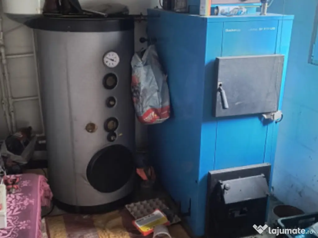 Casă renovată în Preluci la 12 Km de Comănesti , fântâ 