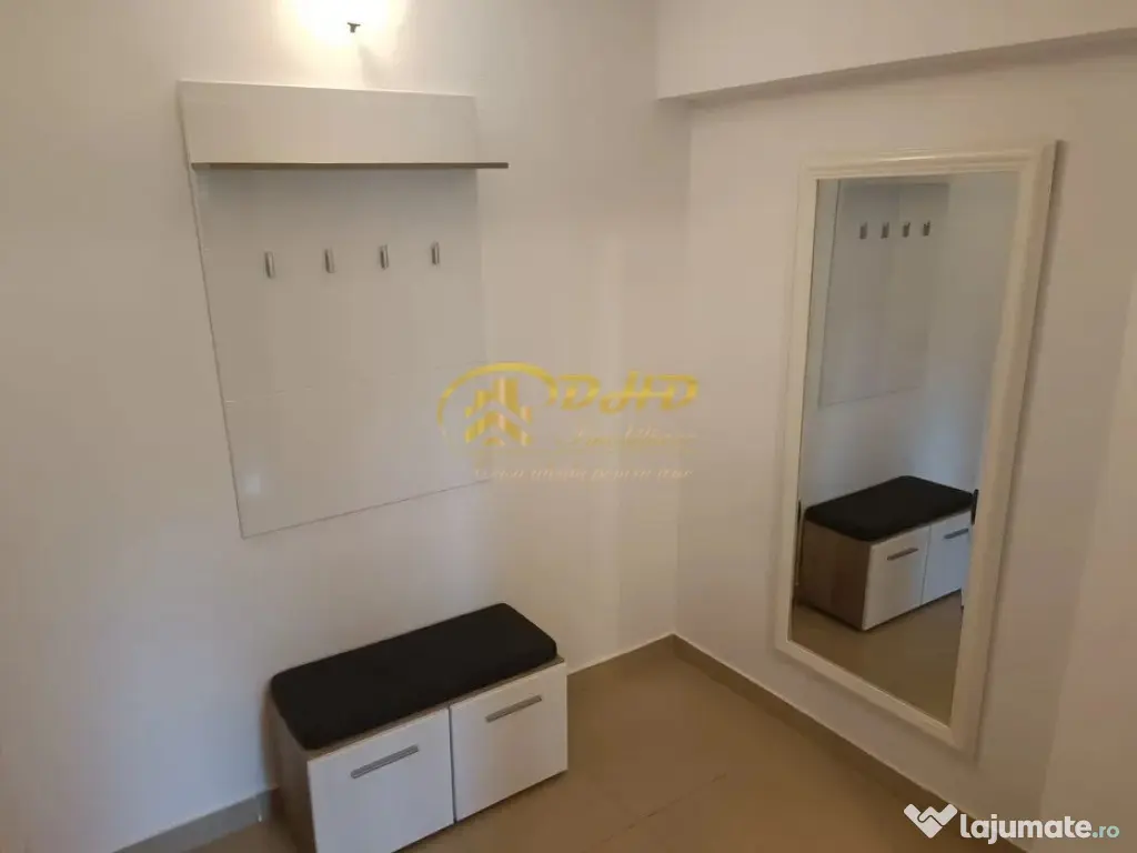 Apartament 3 camere - Bld. Independenței