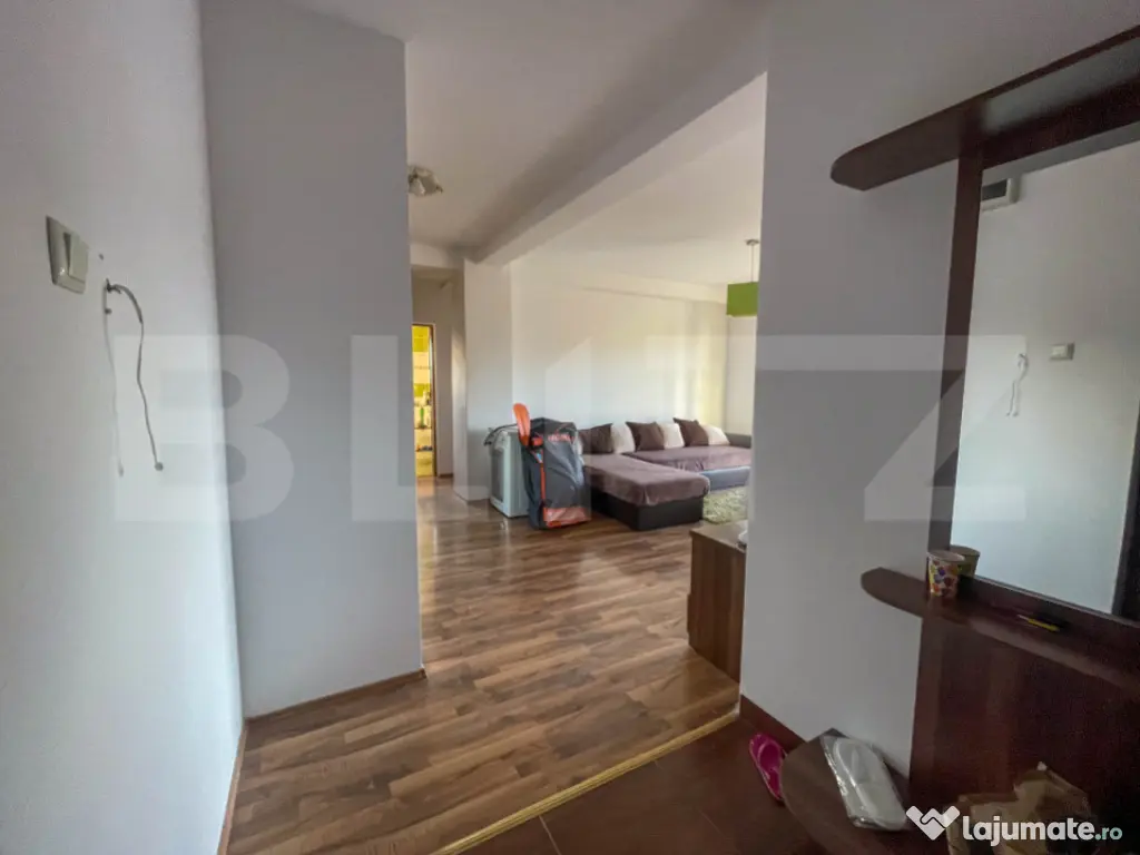 Apartament modern, 2 camere, 56 mp + terasă 20 mp – Măr? 