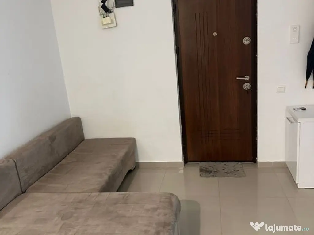 APARTAMENT 3 CAMERE-ZONA TOMIS NORD 