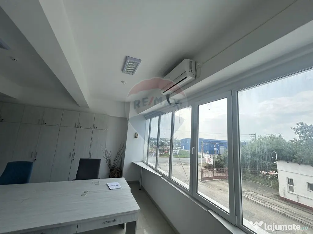 Spațiu de birouri / industrial de vânzare 