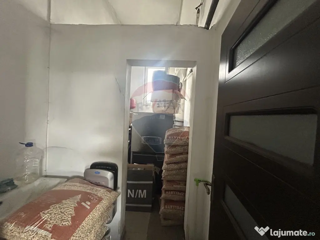 Spațiu de birouri / industrial de vânzare 