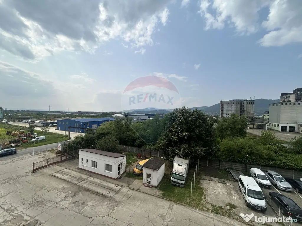 Spațiu de birouri / industrial de vânzare 