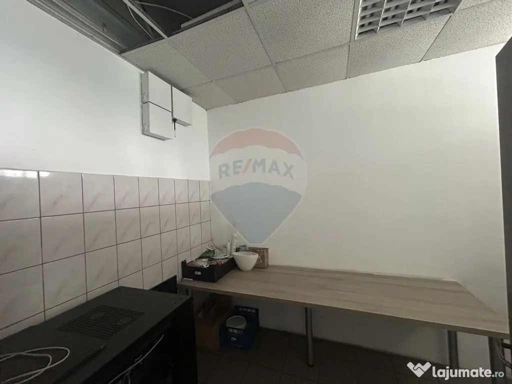 Spațiu de birouri / industrial de vânzare 