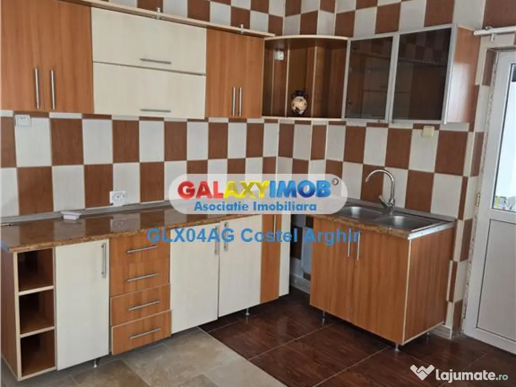 Inchiriem casa 550 mp, 10 cam pretabila after school sau azi 