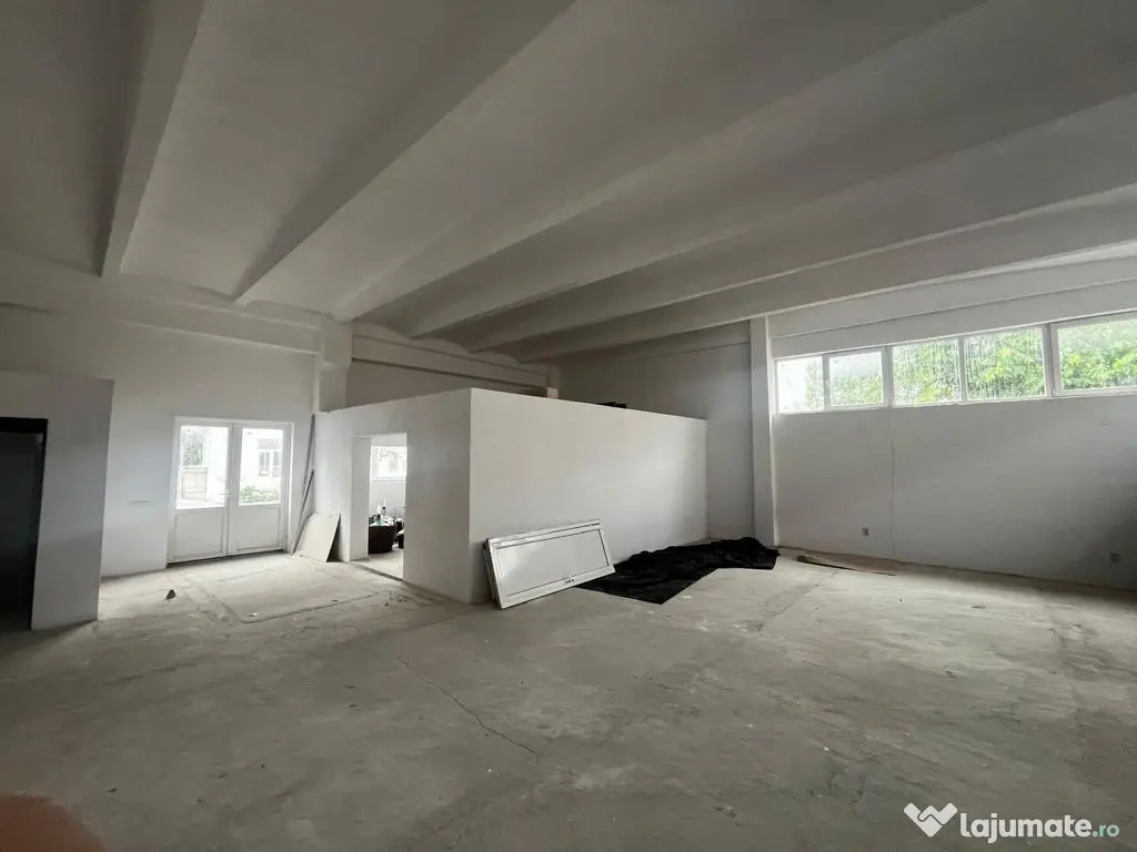 Spațiu comercial premium de închiriat ,190mp,centru Cov... 