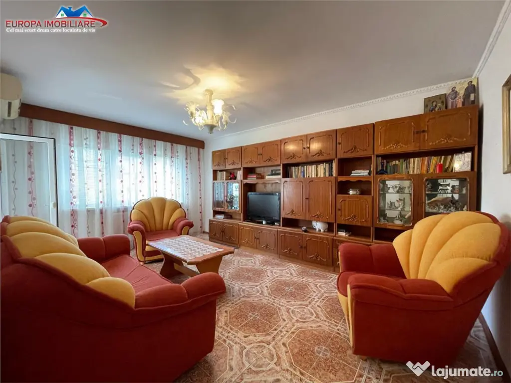 Apartament 3 camere de zona E3 -Tulcea