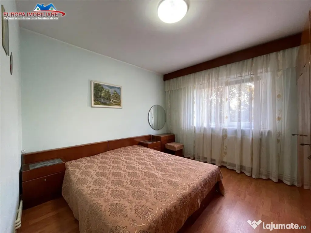 Apartament 3 camere de zona E3 -Tulcea