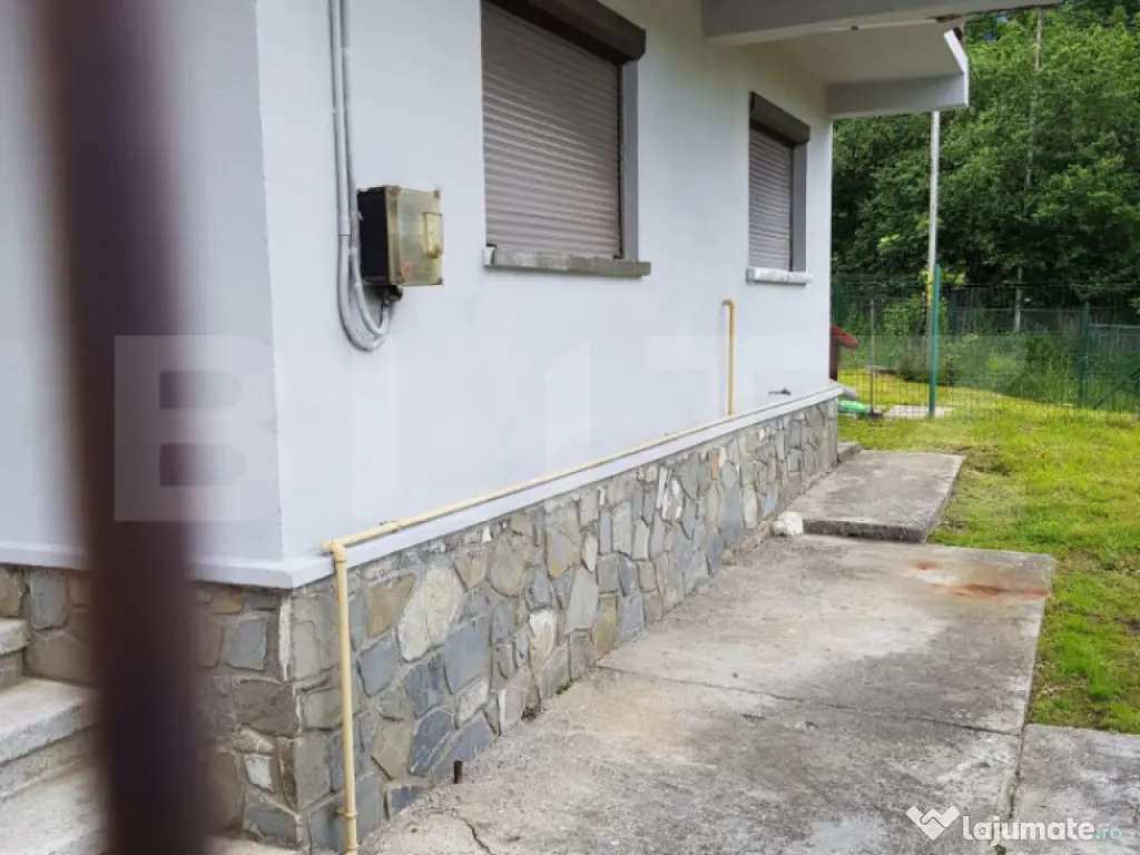 Vila 5 camere ,teren 580 mp, Busteni