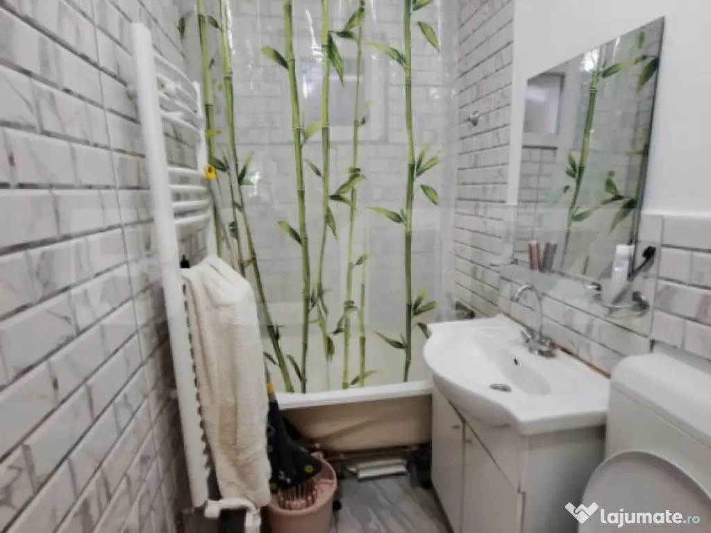 Vând apartament 2 camere – Săcele, Cartier Electropreciz