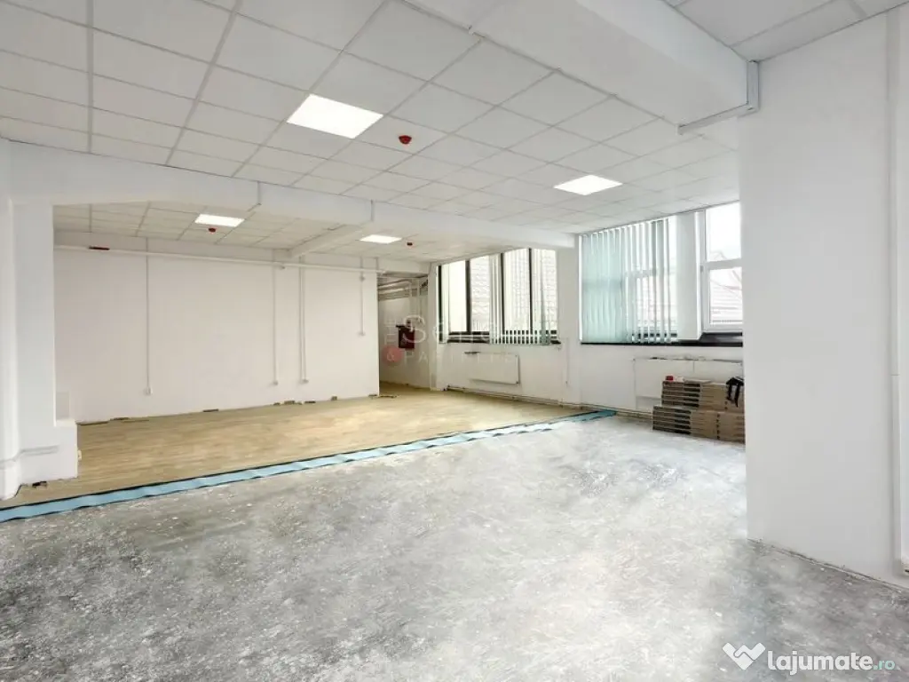 Pozitionare Centrala - Hub Office + Comercial 