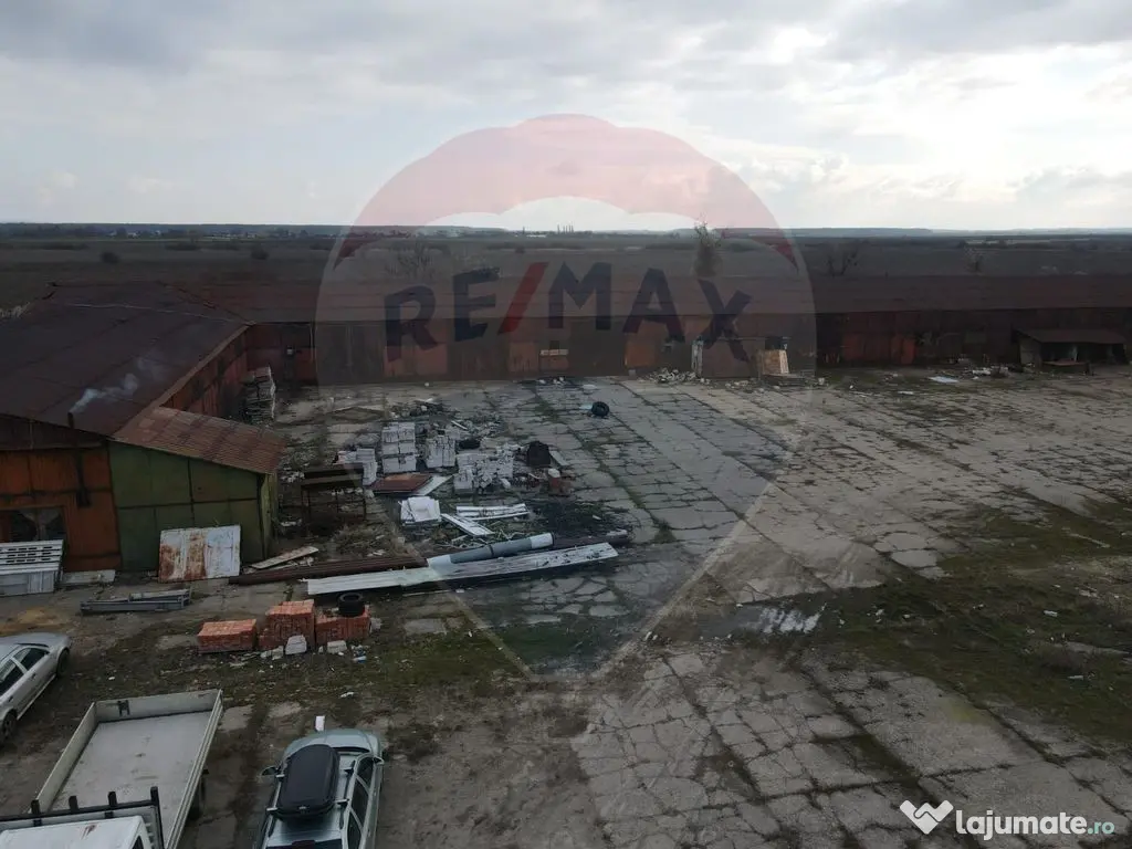 Spațiu industrial hale cu teren in zona Mihai Bravu Ploi... 