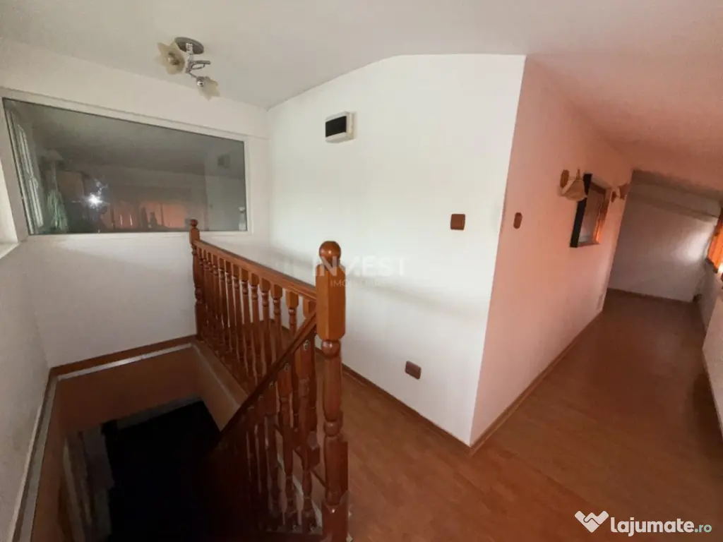 CASA 4 CAMERE, 2 BAI , BECI , MAGAZIE , 500 MP TEREN , LUNCA