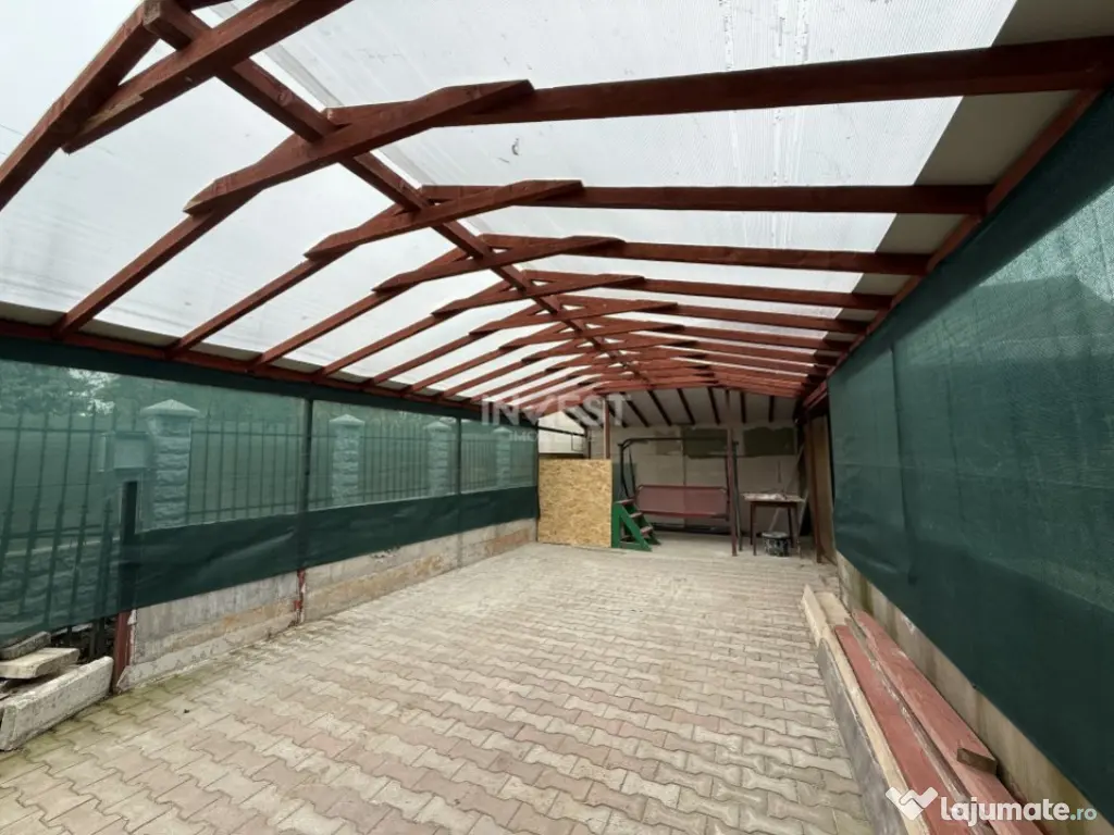 CASA 4 CAMERE, 2 BAI , BECI , MAGAZIE , 500 MP TEREN , LUNCA