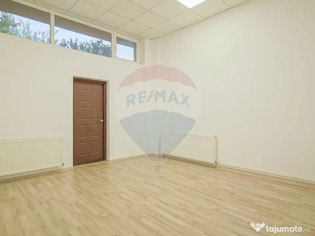 CENTRAL - Vila DE INCHIRIAT - pretabila diverse businessuri 