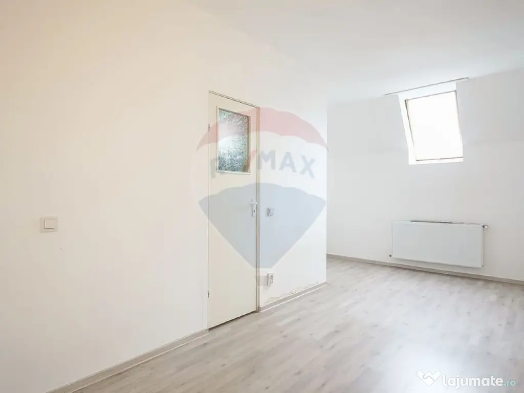 CENTRAL - Vila DE INCHIRIAT - pretabila diverse businessuri 