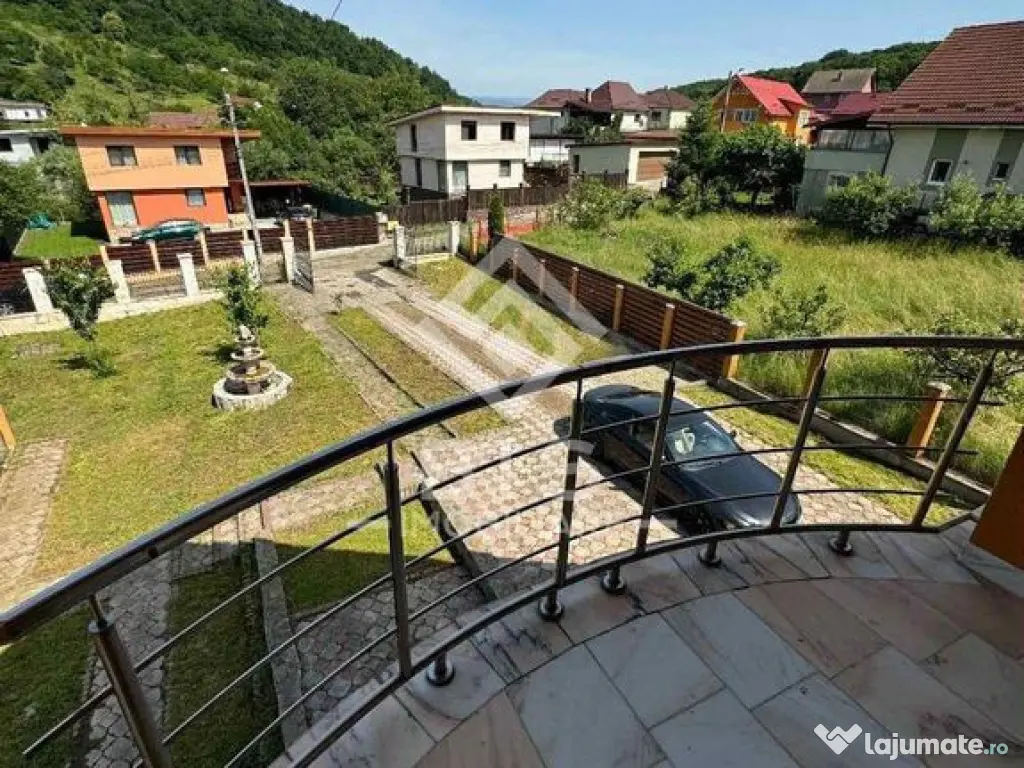 Casă de vânzare 300 mp - Valea Ghinzii