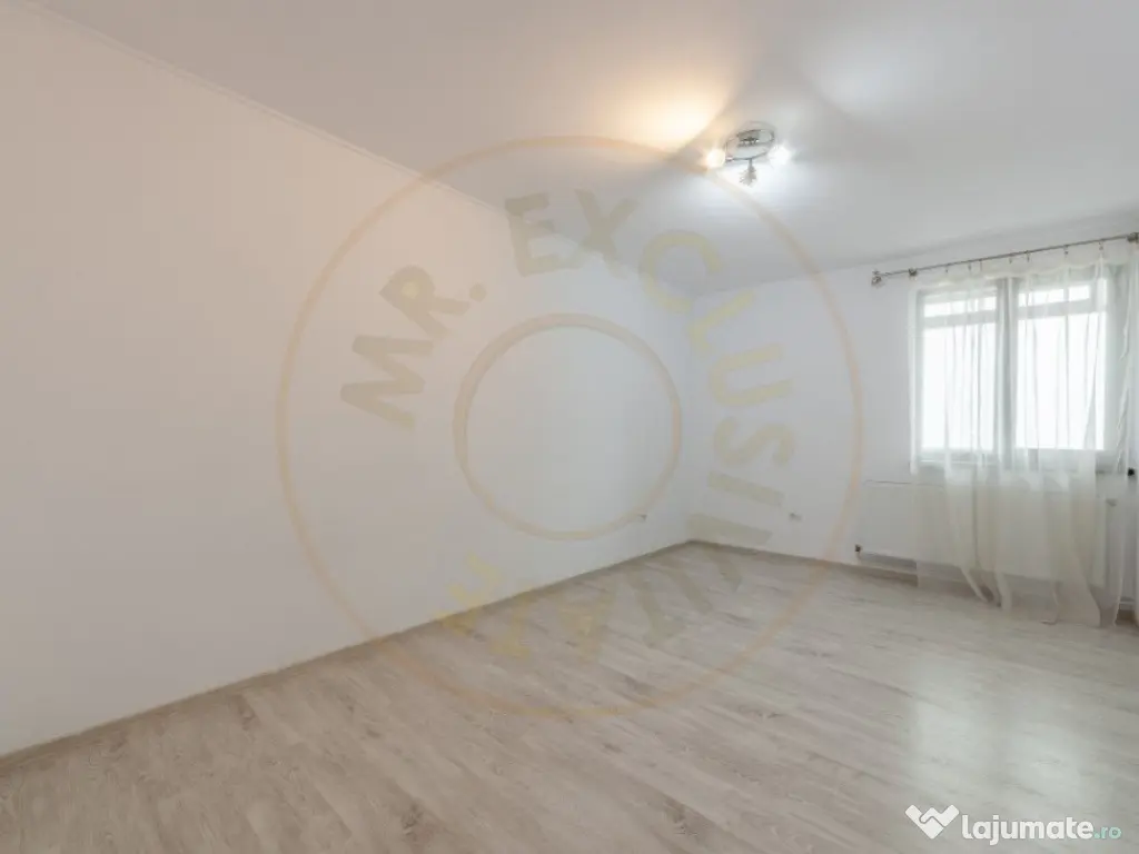 Apartament cu 4 camere, garaj și panouri fotovoltaice – B 