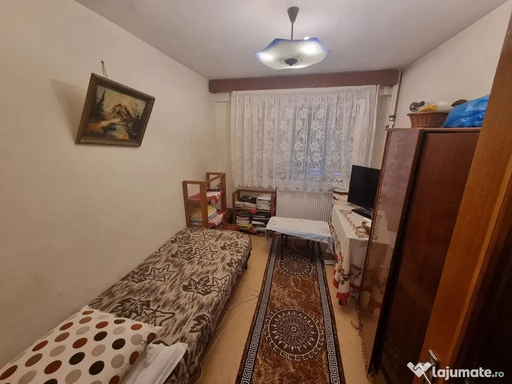 Tomis nord Rovere-apartament 3 camere decomandat stradal