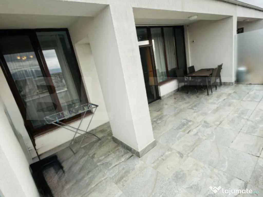 PENTHOUSE CU TERASĂ PANORAMICĂ – 2 CAMERE, ETAJ 10