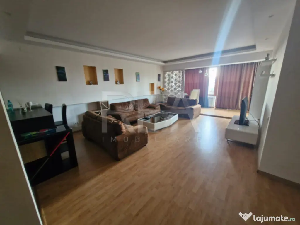 2 camere Vitan Mall decomandat, centrală, et. 4, an 2014, 6 