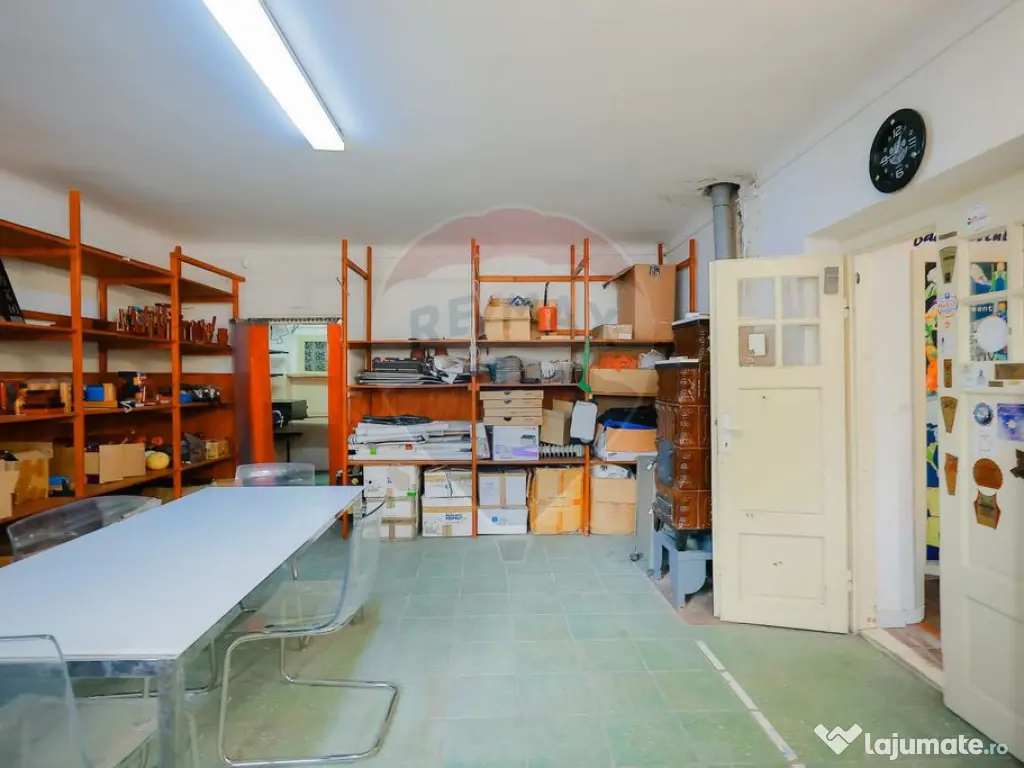 Spațiu comercial de vânzare situat ultracentral, str. G... 