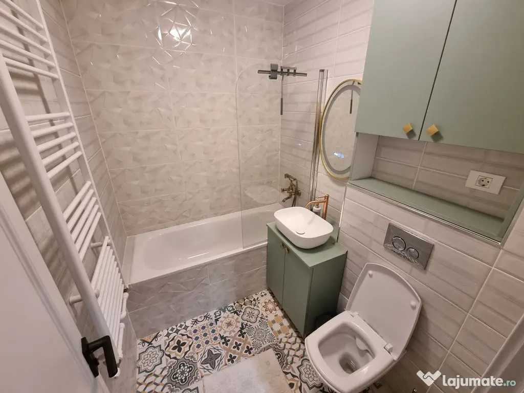 Apartament 3 camere zona Tomis 2