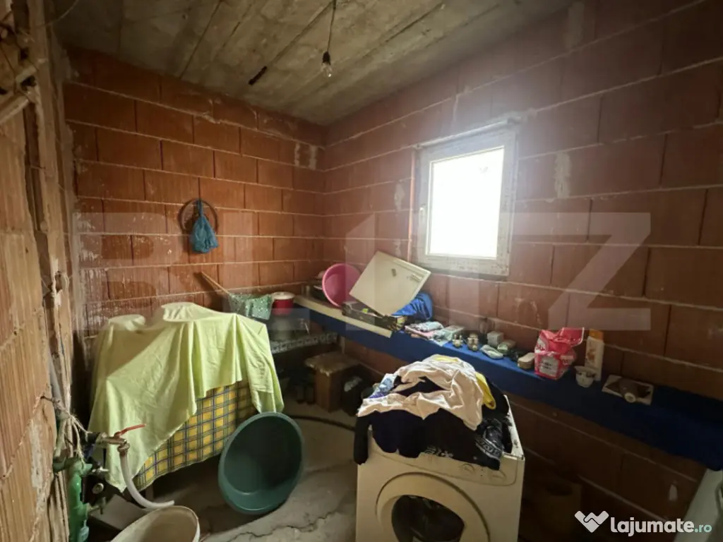 Casă de vânzare, 120 mp, zona Agriș