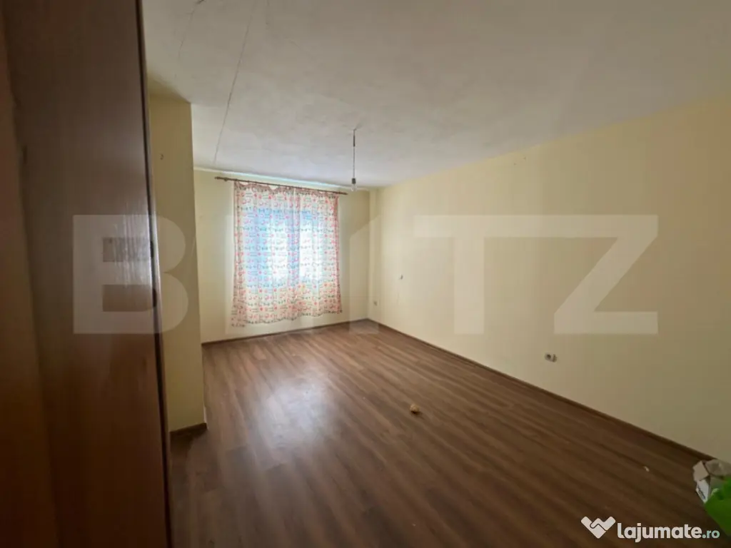 Casă de vânzare, 120 mp, zona Agriș