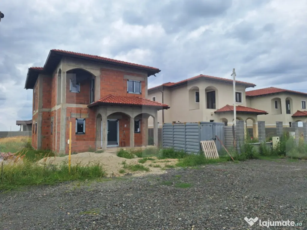 Casă la Roșu Moșnița Nouă – 150 mp, Teren 625 mp