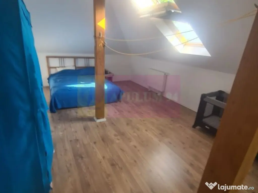 Vila de vanzare cu 6 camere in Cornu (teren 6.600 mp) 