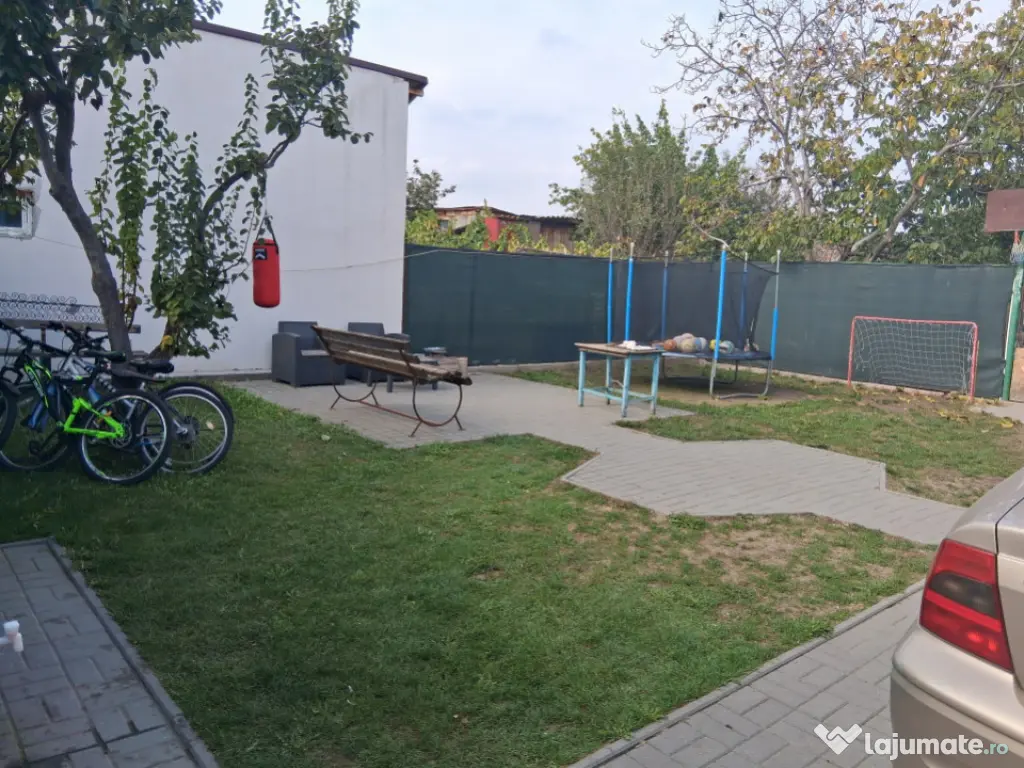 Casa 160mp, teren 863 mp, zona Brestei