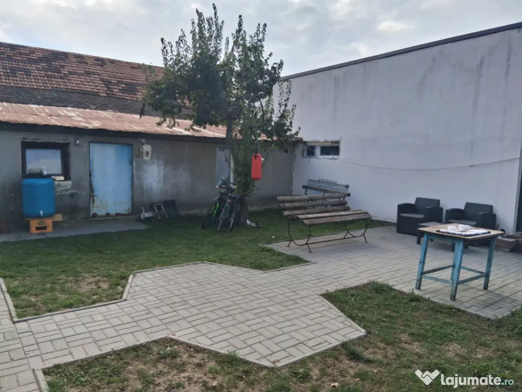 Casa 160mp, teren 863 mp, zona Brestei