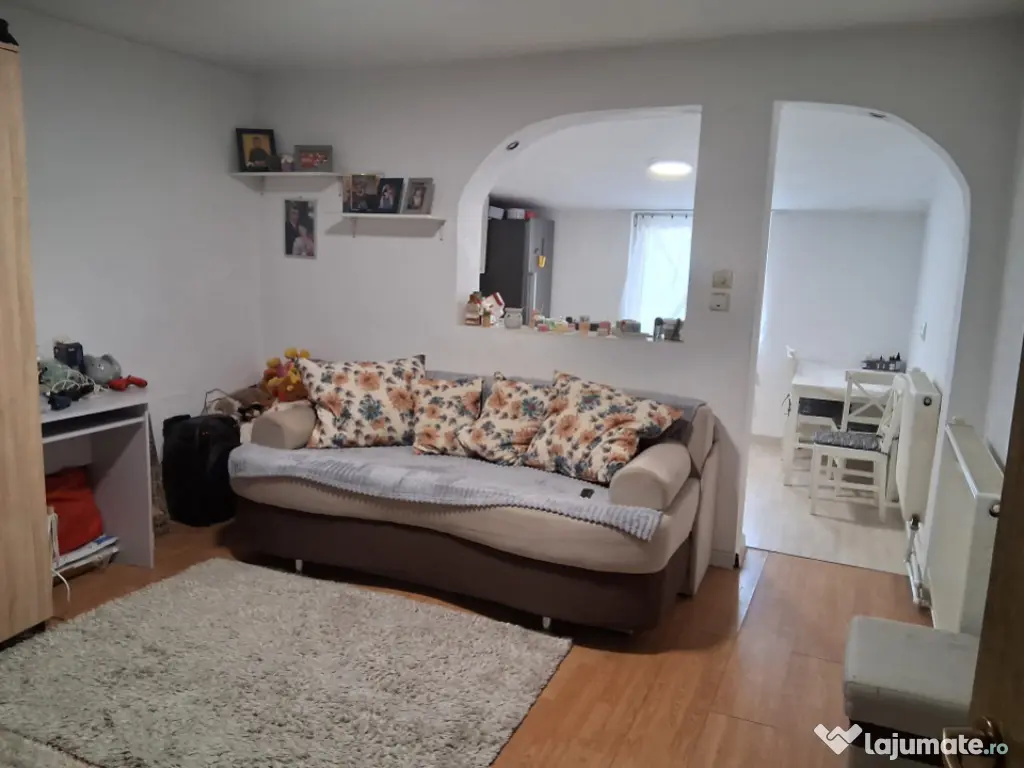 Casa 160mp, teren 863 mp, zona Brestei