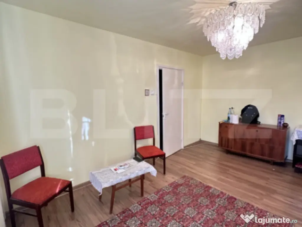 Apartament cu 2 camere semidecomandat, Deva, zona centrala l