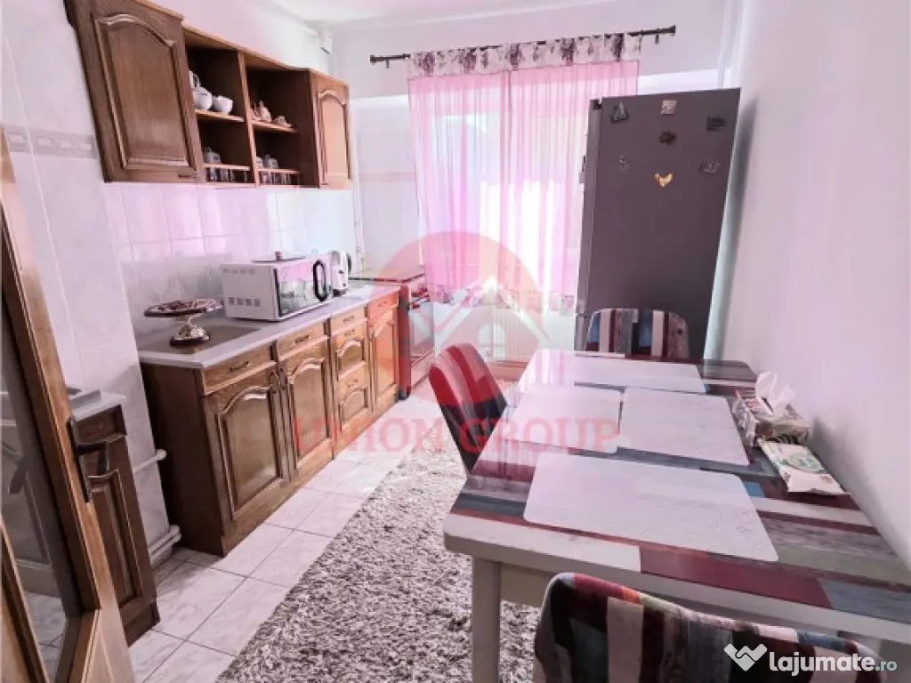 Apartament 2 camere decomandat, zona Boema