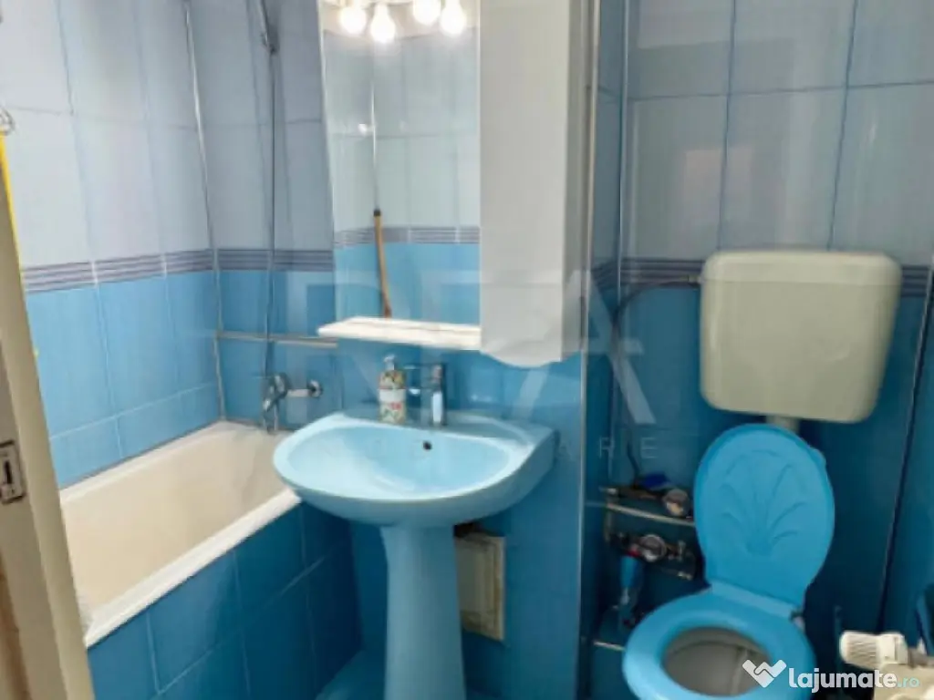 Apartament 2 camere Obor – etaj 7, balcon și loc de parca