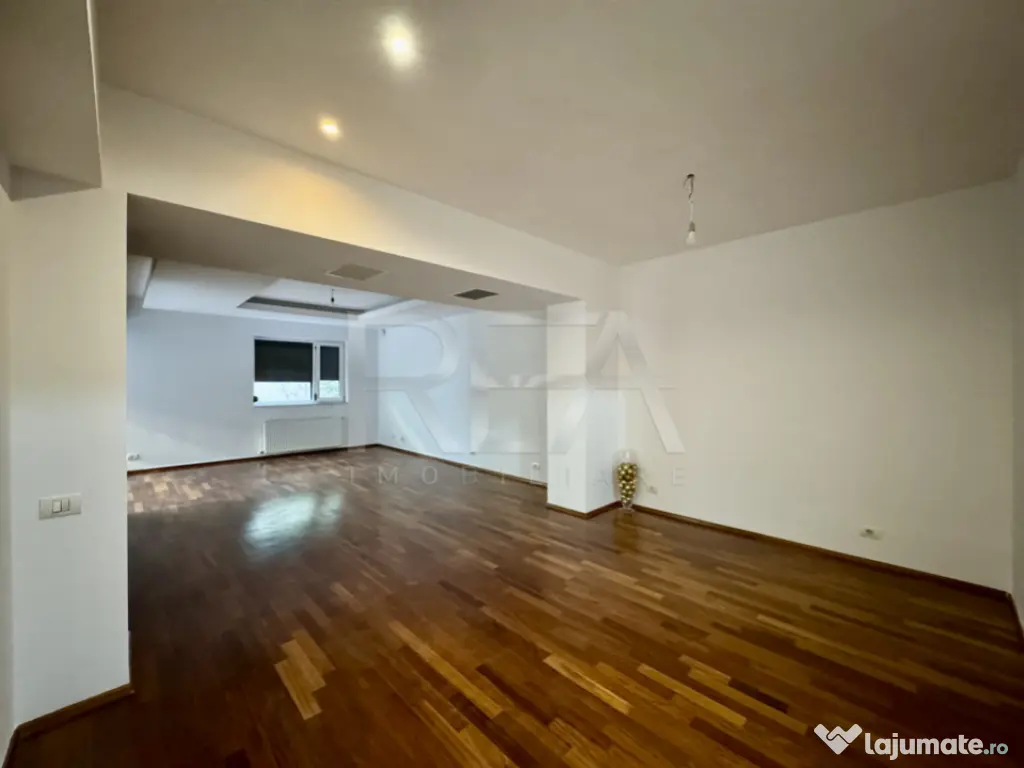 3 camere 160 mp, 2 locuri subteran + grădină in folosinta, 