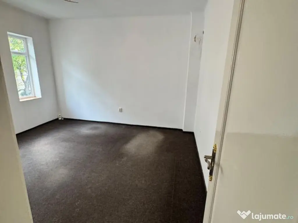 Apartament 4 camere decomandat Ultracentral 