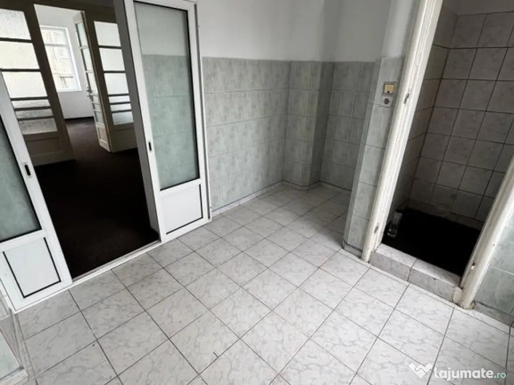 Apartament 4 camere decomandat Ultracentral 