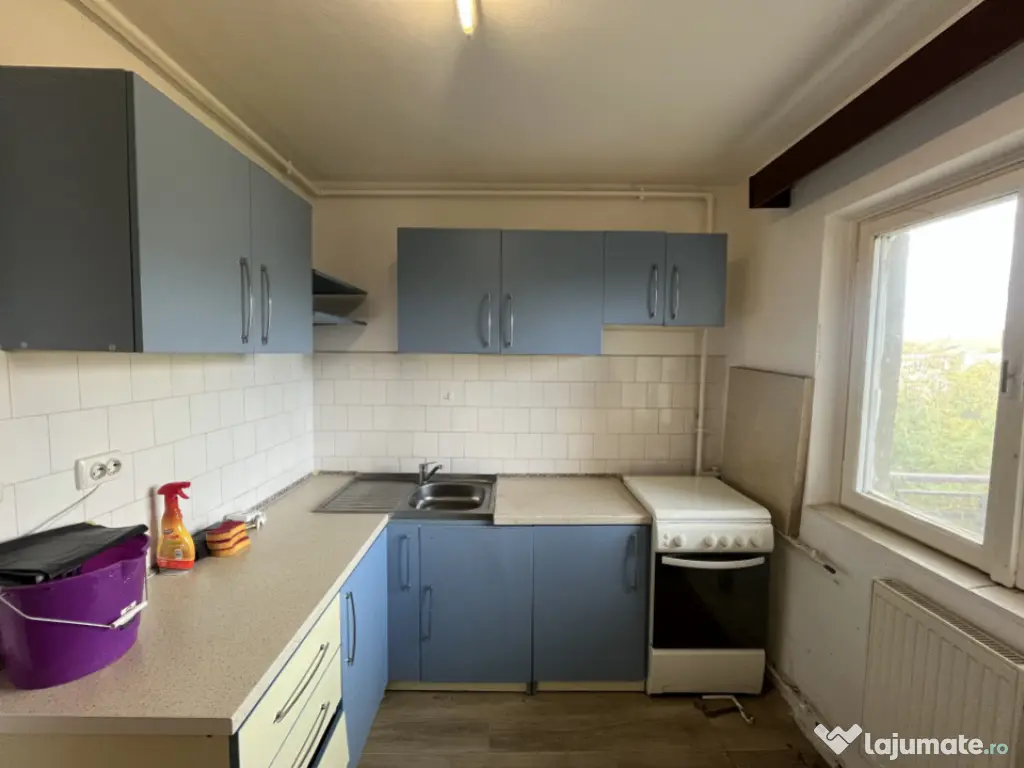 Apartament cu 3 camere Torontalului 