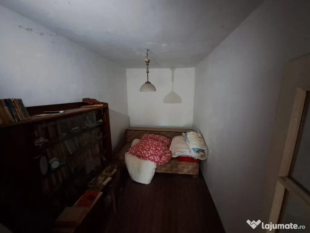 Casa renovabila cu teren mare central Techirghiol