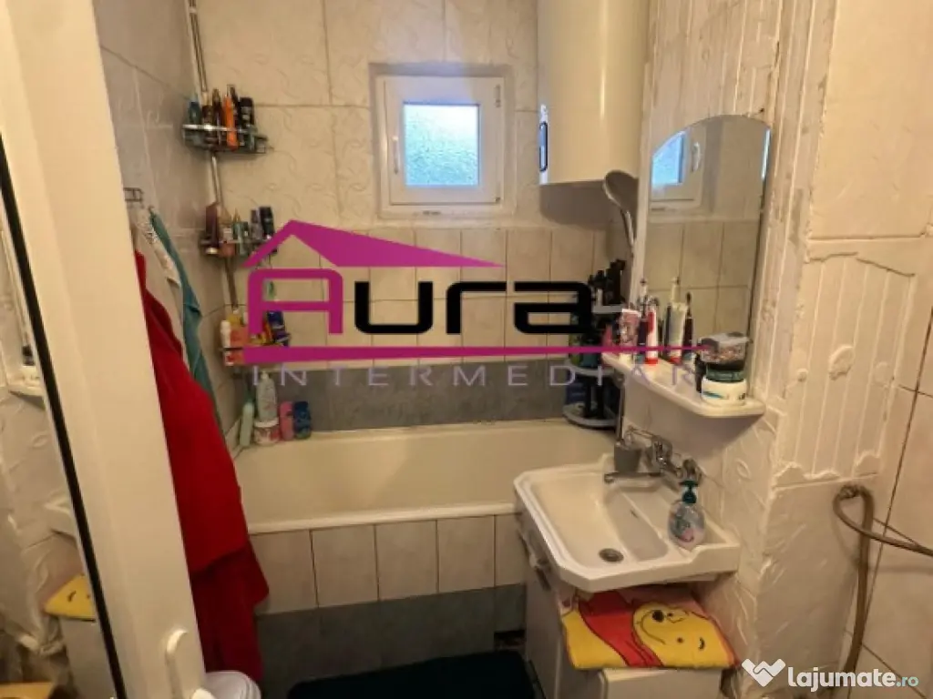 Apartament 2 camere zona Vest 