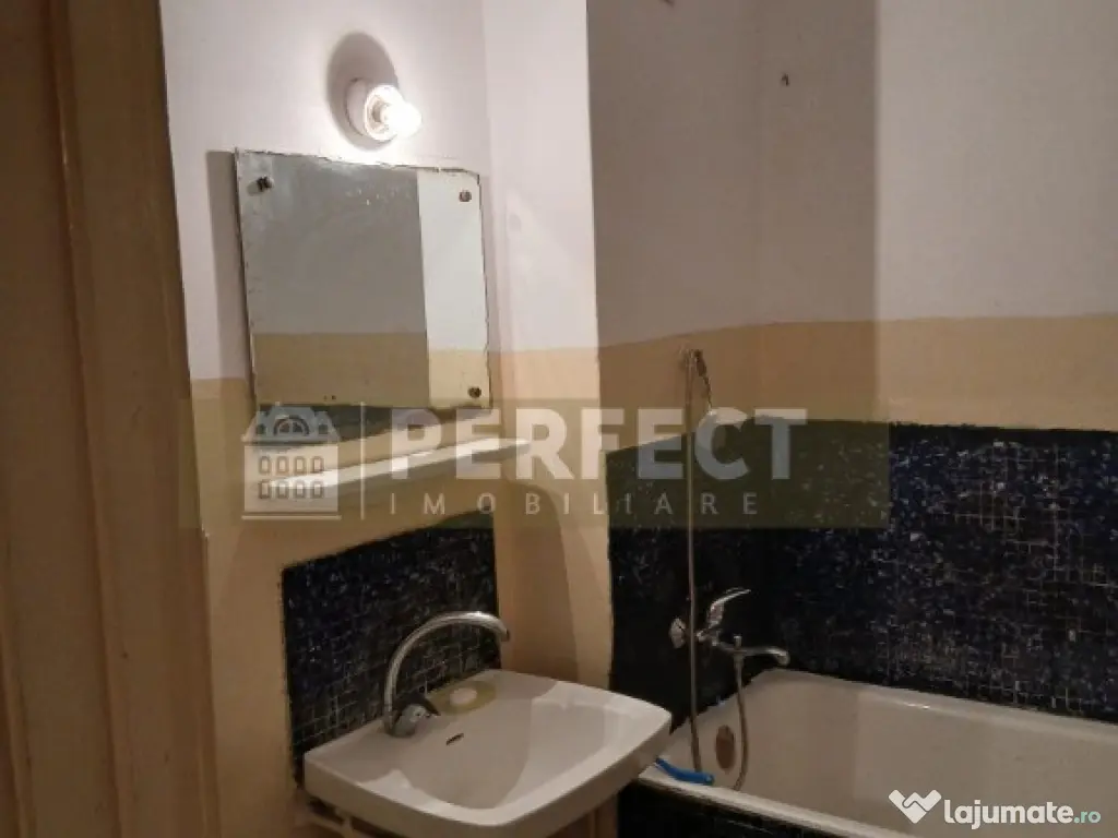 Apartament 2 camere semidecomandat etaj 4 NORD 41000 euro FARA RISC!! 